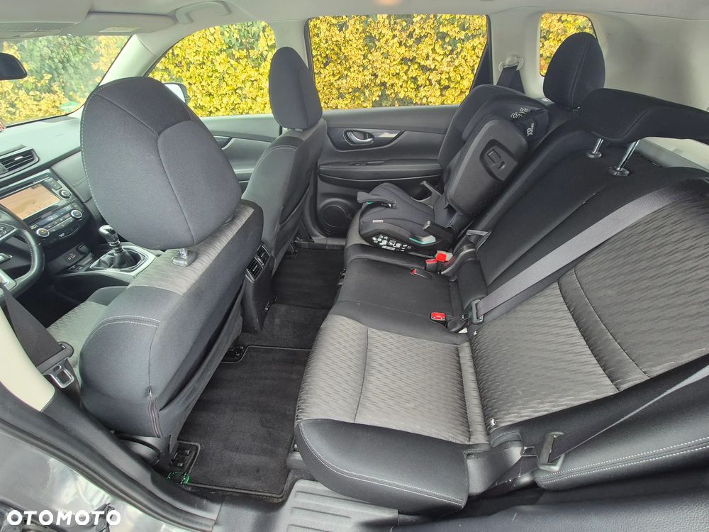 Nissan X-Trail - 10