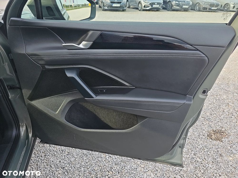Volkswagen Tayron 1.5 eTSI mHEV Life Plus DSG - 21