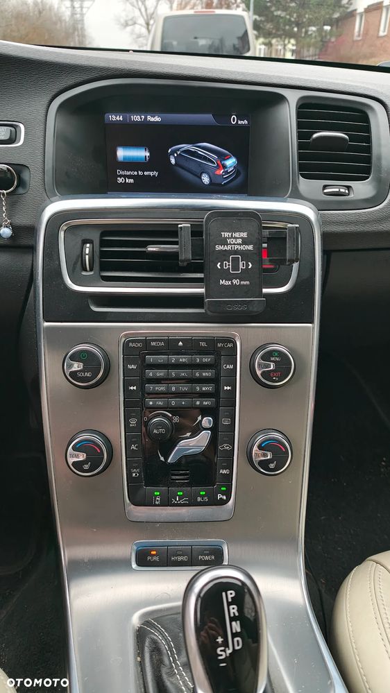 Volvo V60 D6 AWD Plug-in Hybrid Summum - 32