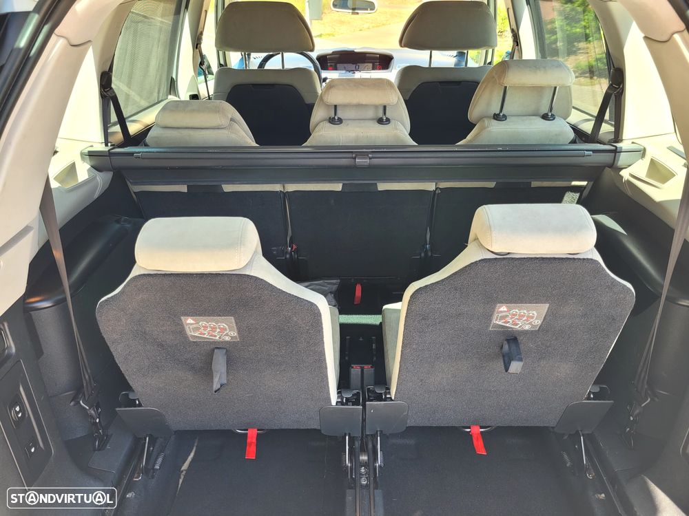 Citroën C4 Grand Picasso 1.6 HDi Exclusive - 13