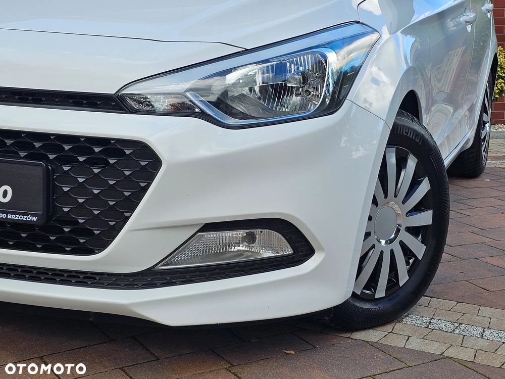 Hyundai i20 1.2 Classic + - 4