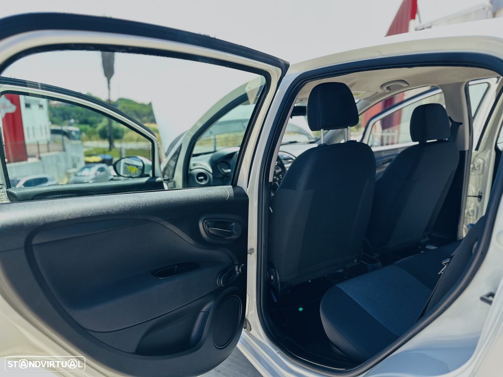 Fiat Punto 1.2 Lounge S&S - 10