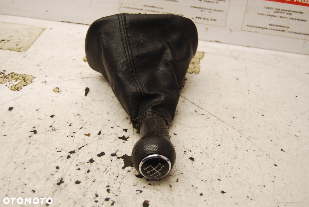 MIESZEK GAŁKA ZMIANY BIEGÓW 1J0711113C VW GOLF IV BORA - 1