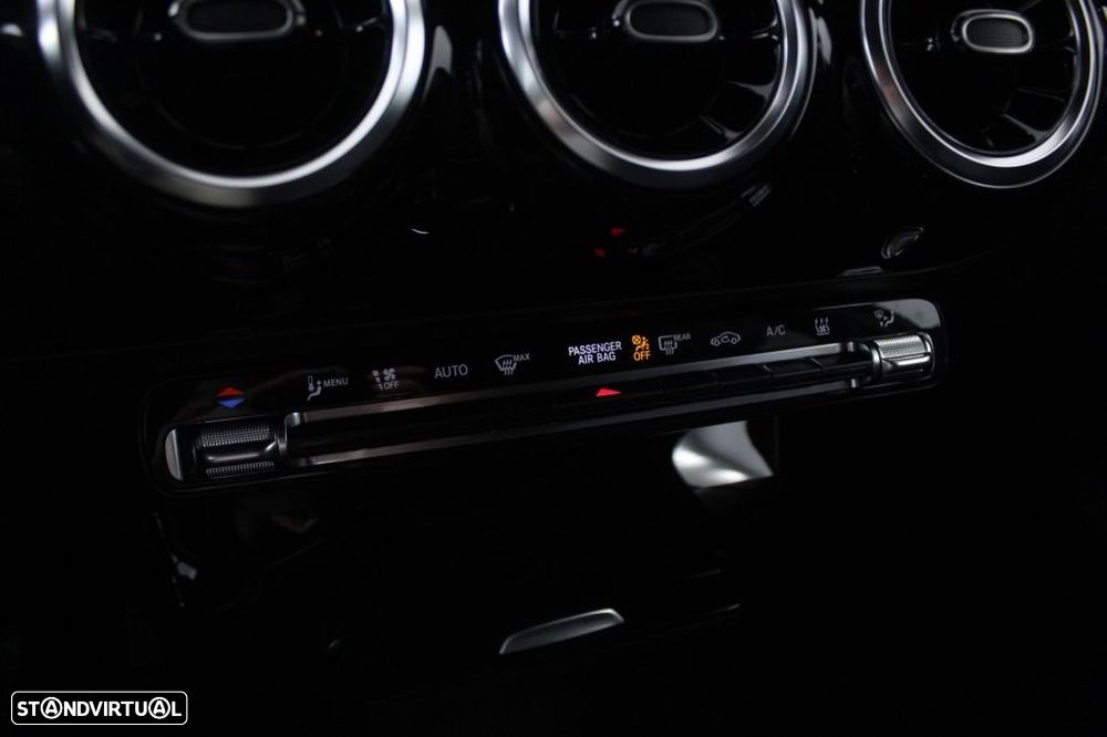 Mercedes-Benz A 250 e Progressive - 29