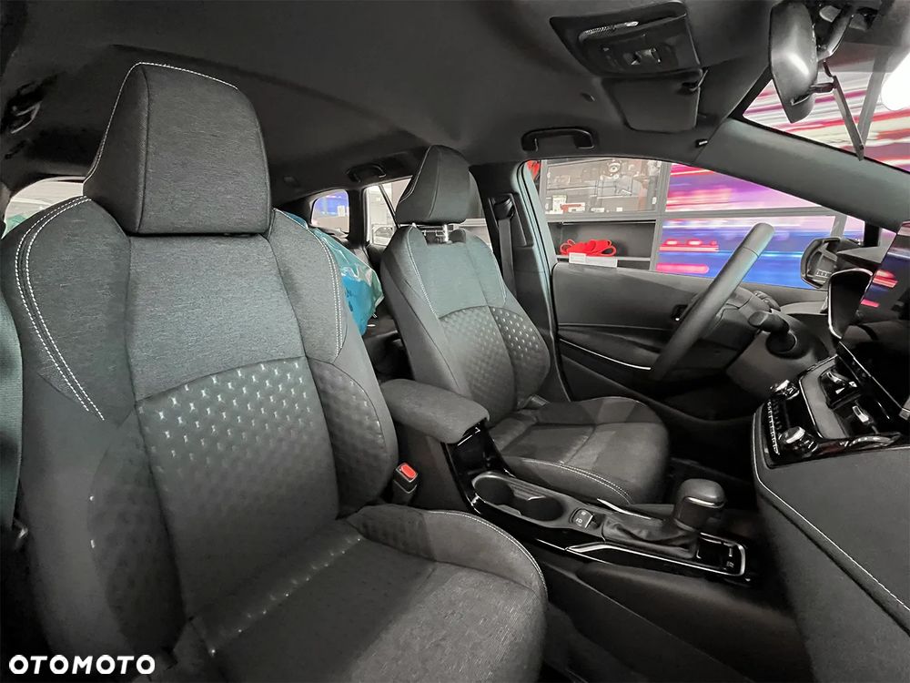 Toyota Corolla 1.8 Hybrid Comfort - 7