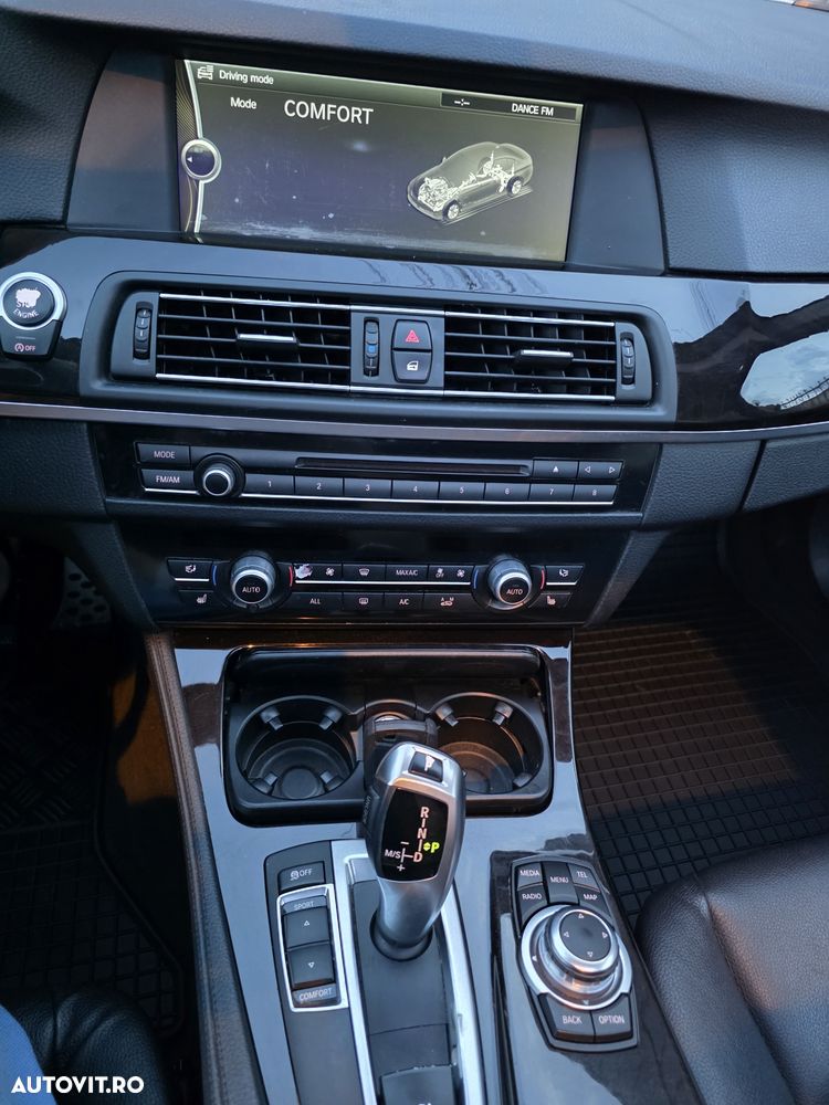 BMW Seria 5 - 32