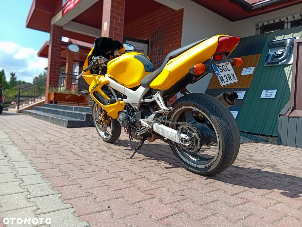 Honda VTR - 3
