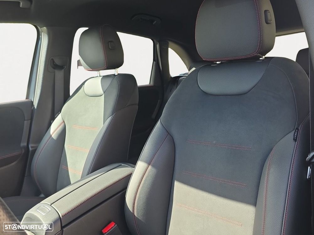 Mercedes-Benz B 250 - 9