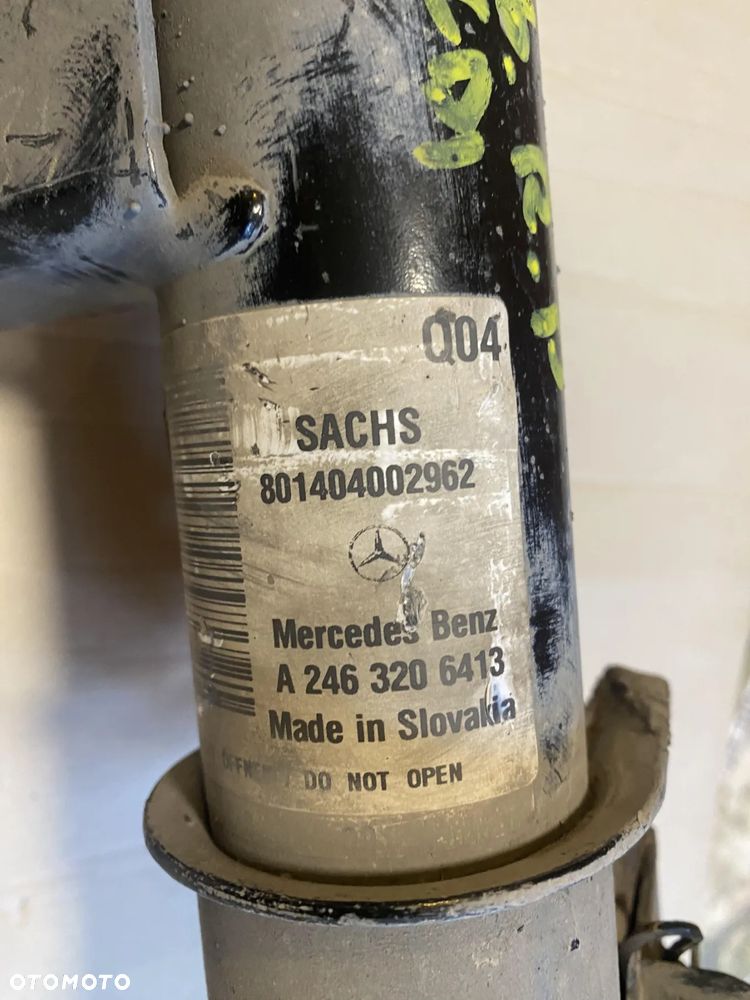 Amortyzator Mcpherson Mercedes B-Klasa W246 prawy przód  A2463206413 OE - 3