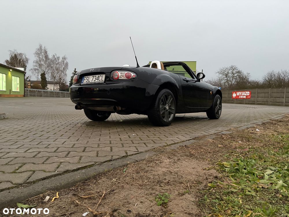 Mazda MX-5 2.0 MZR Sports-Line - 4
