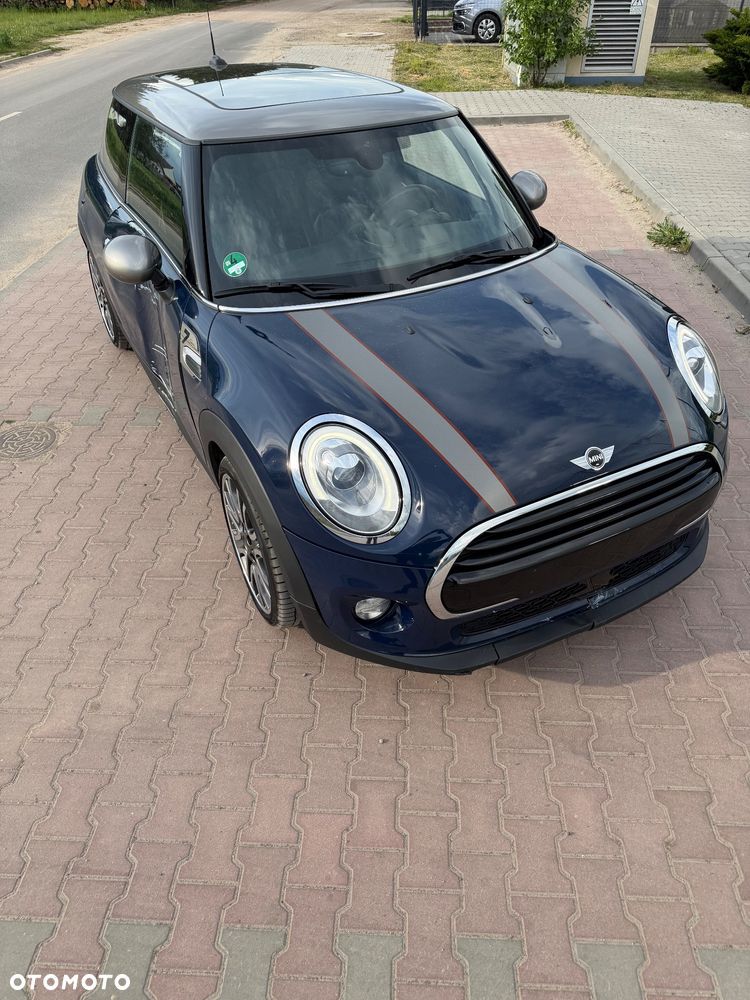 MINI Cooper Seven Chili - 14