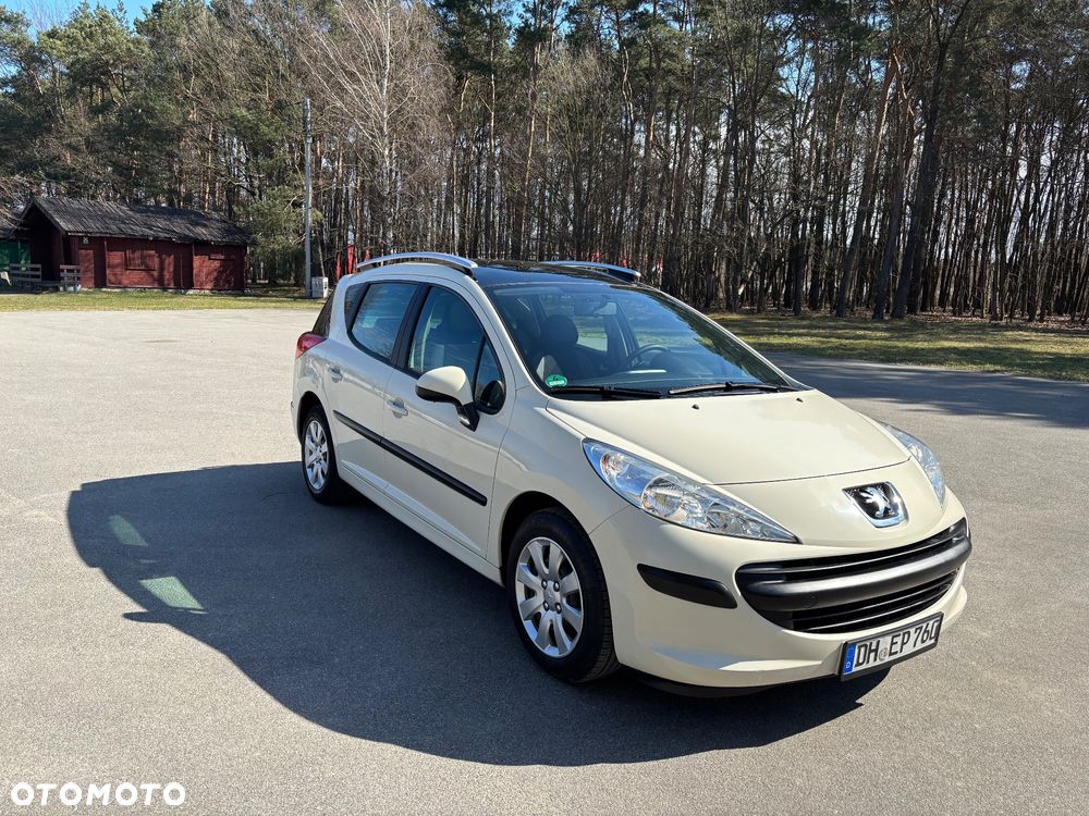 Peugeot 207 75 Filou - 4
