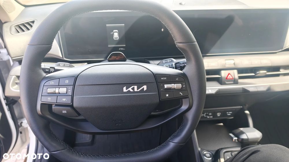Kia K4 1.6 T-GDI M - 10
