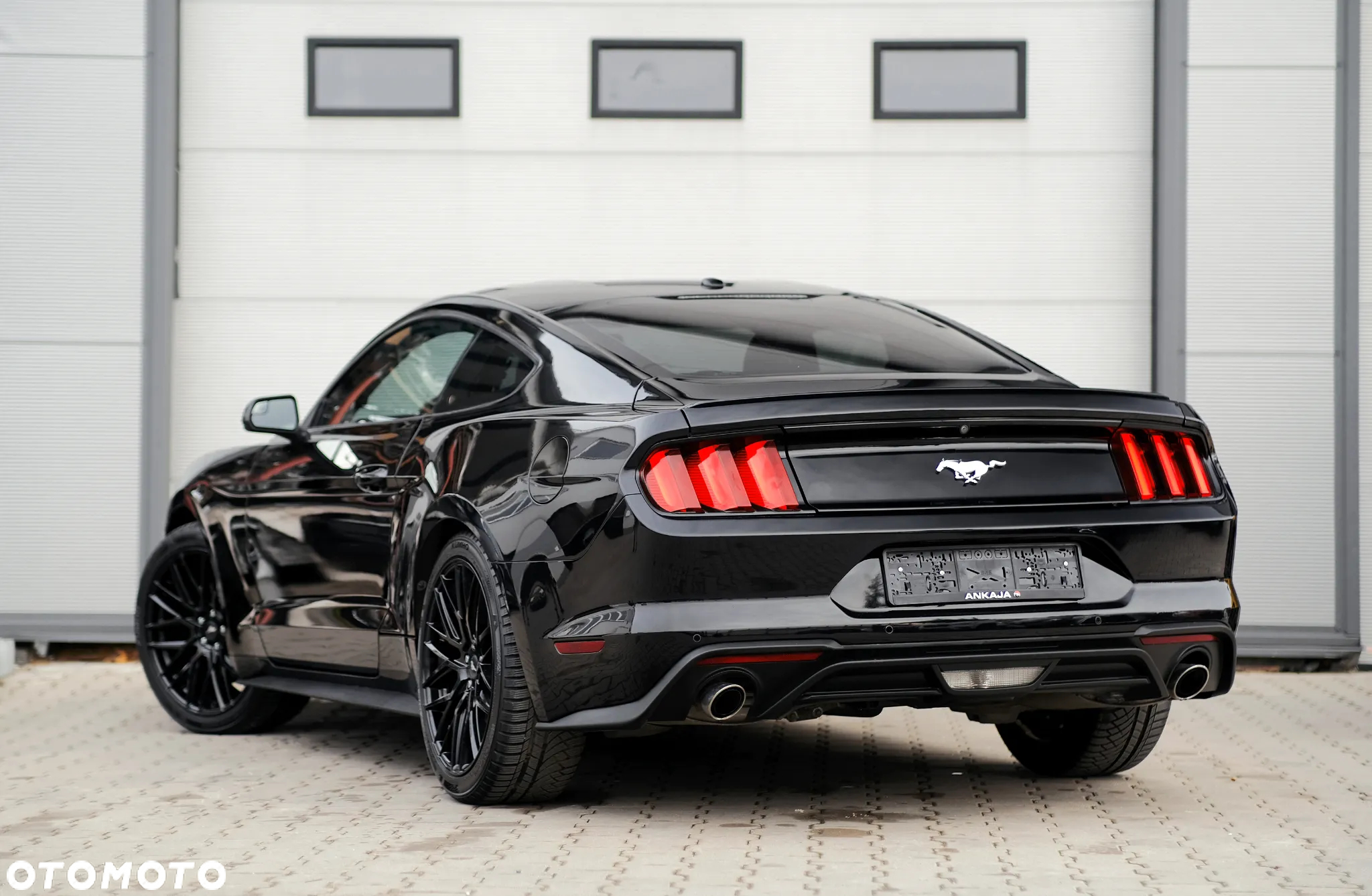 Ford Mustang 2.3 Eco Boost - 9