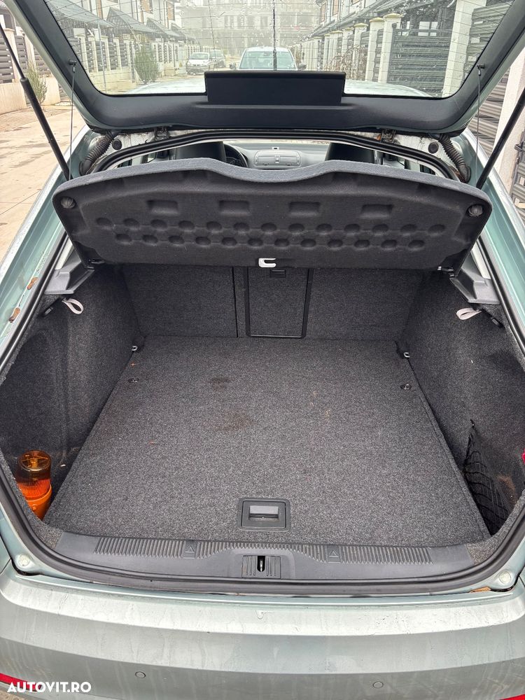 Skoda Octavia Combi 1.4 TSI DSG Elegance - 14