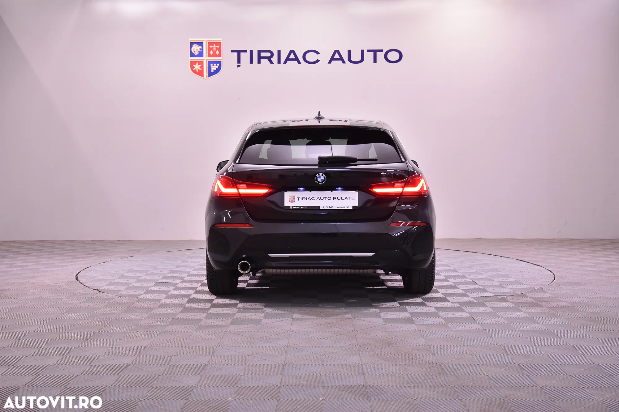 BMW Seria 1 118i Aut. - 4