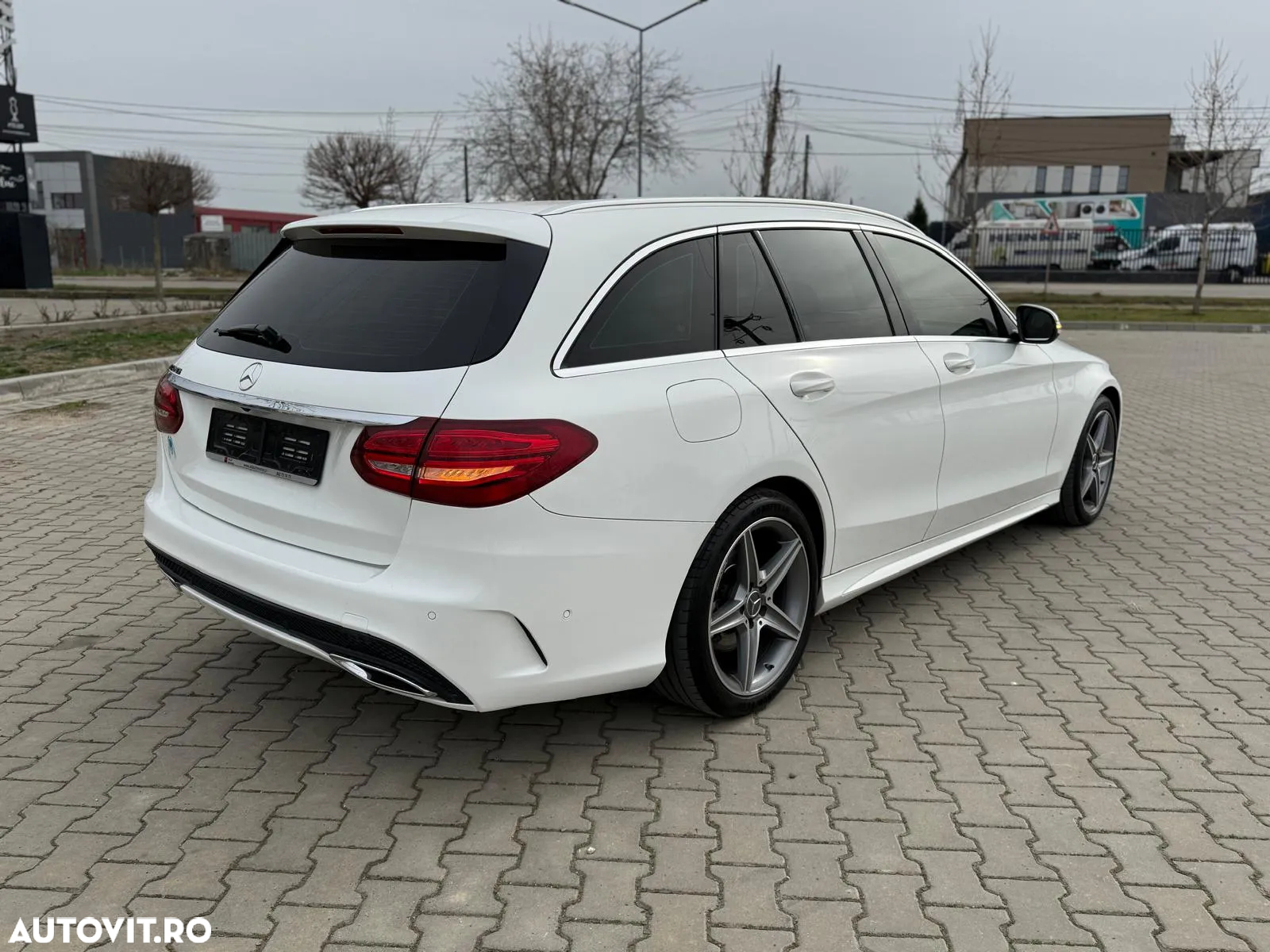 Mercedes-Benz C 250 (BlueTEC) d T 7G-TRONIC AMG Line - 13