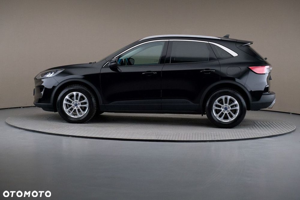 Ford Kuga - 4