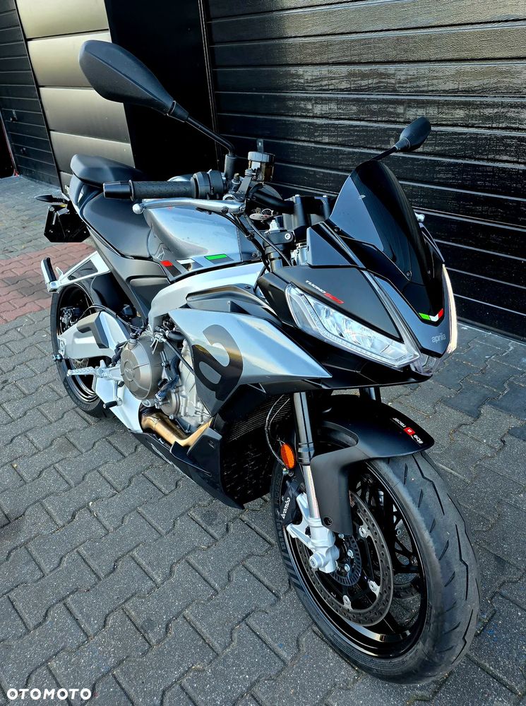 Aprilia Tuono - 5