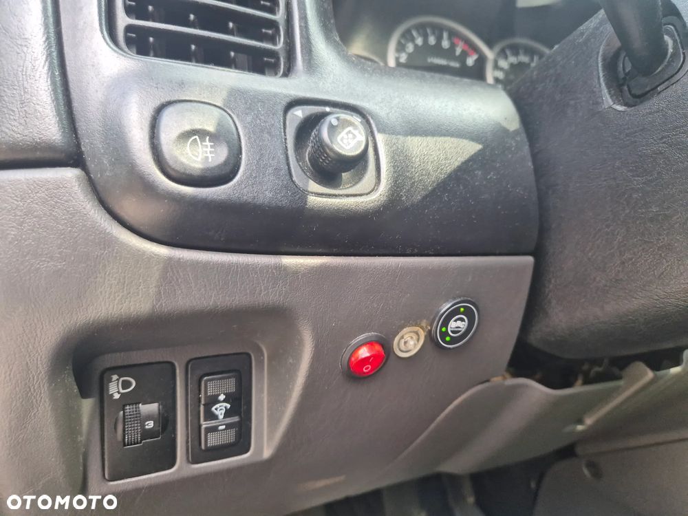 Mazda Tribute 2.3 Comfort - 14