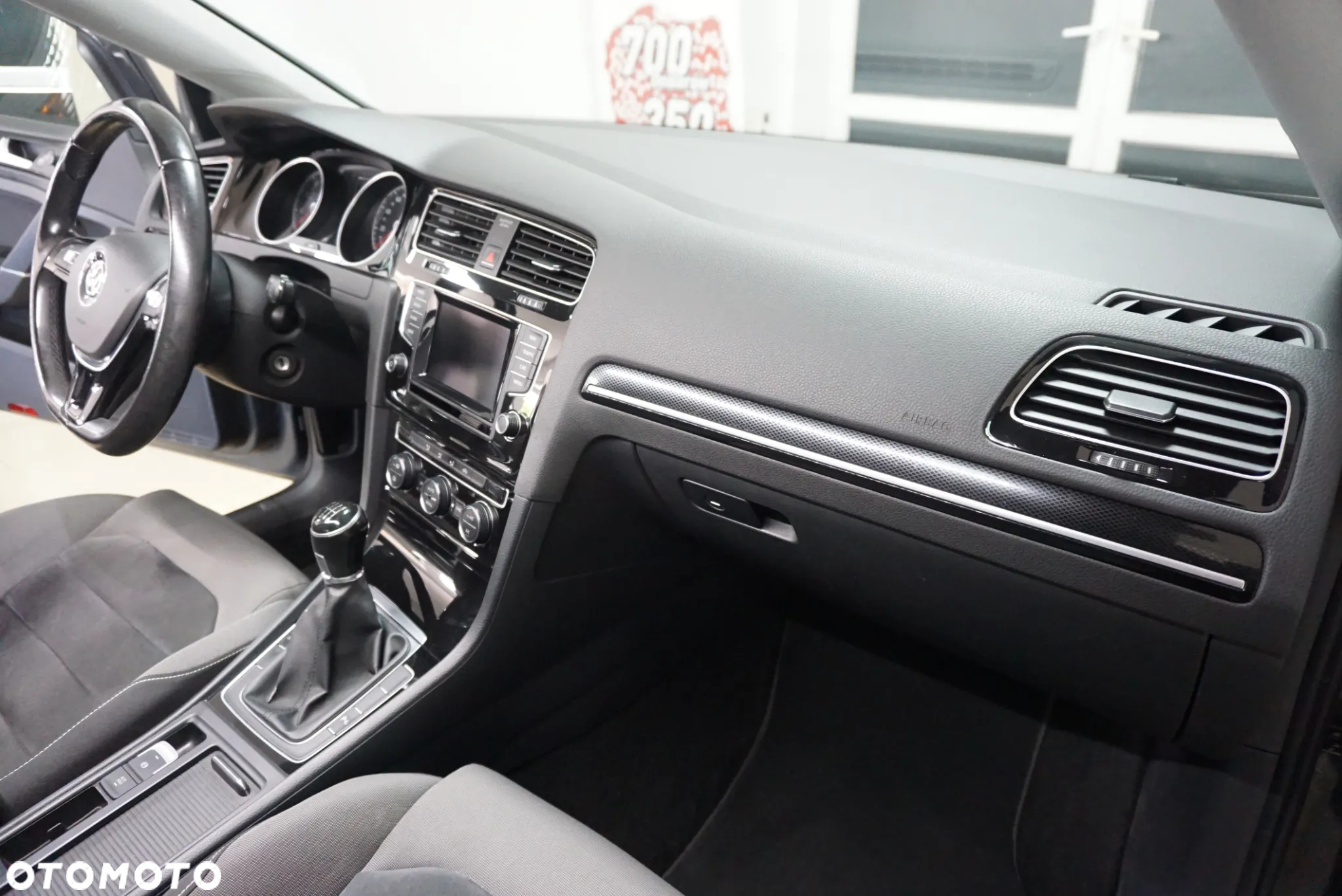 Volkswagen Golf VII 1.4 TSI BMT Highline - 18
