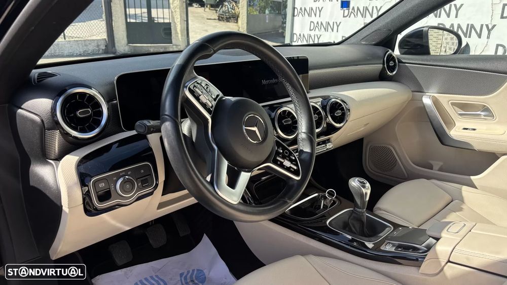 Mercedes-Benz A 200 Limousine Progressive - 5
