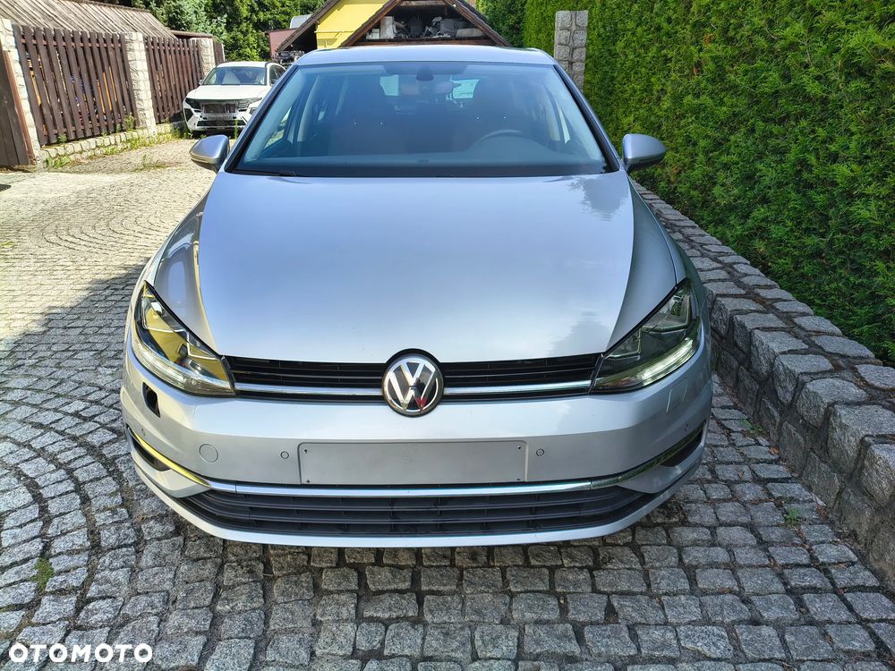 Volkswagen Golf 1.0 TSI OPF Trendline - 4