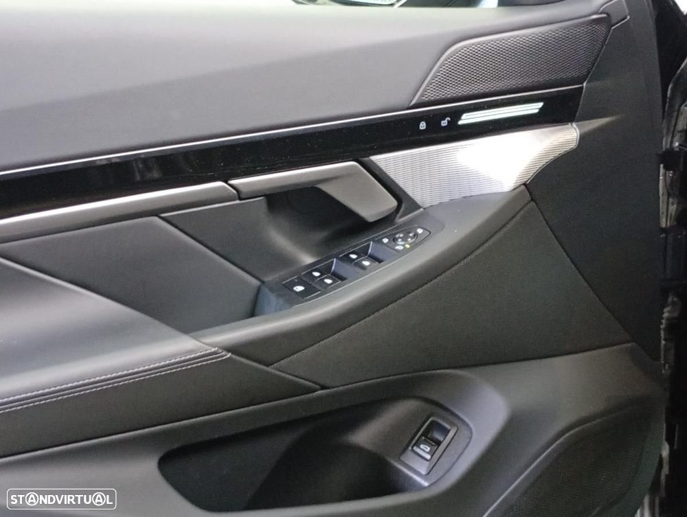 BMW 530 e Pack Desportivo M - 36