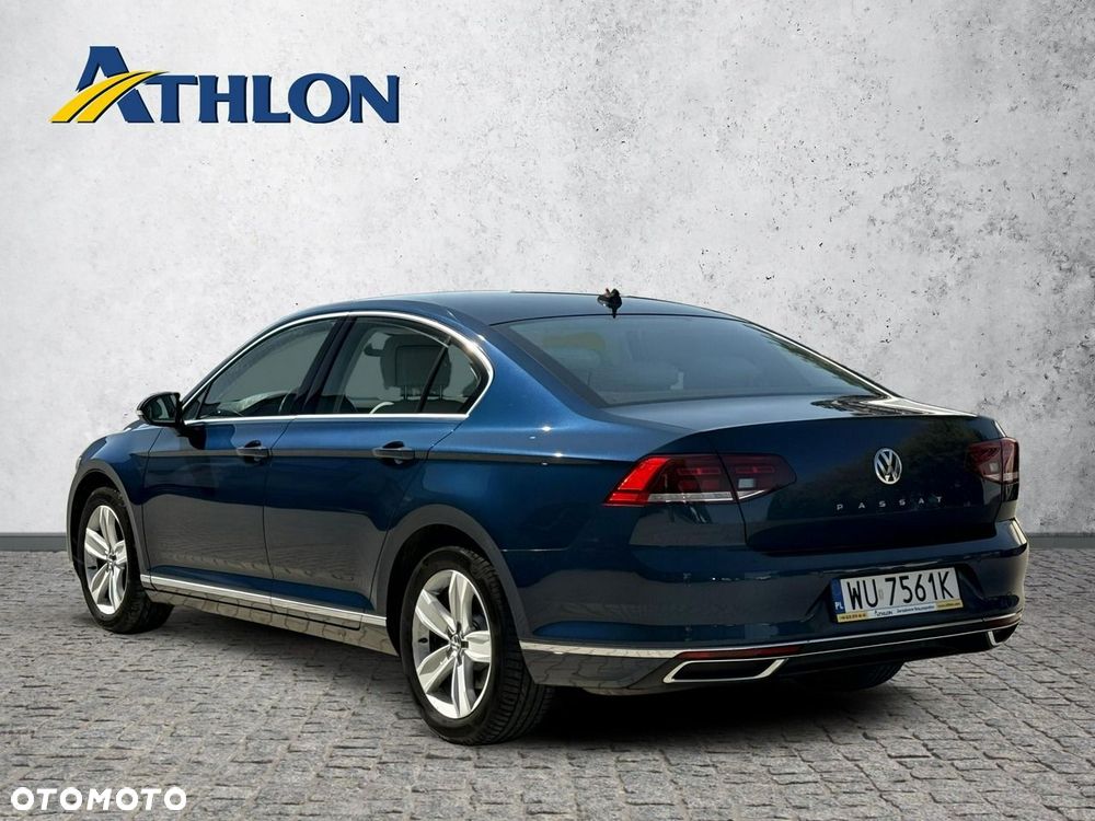 Volkswagen Passat 2.0 TSI Elegance DSG - 3