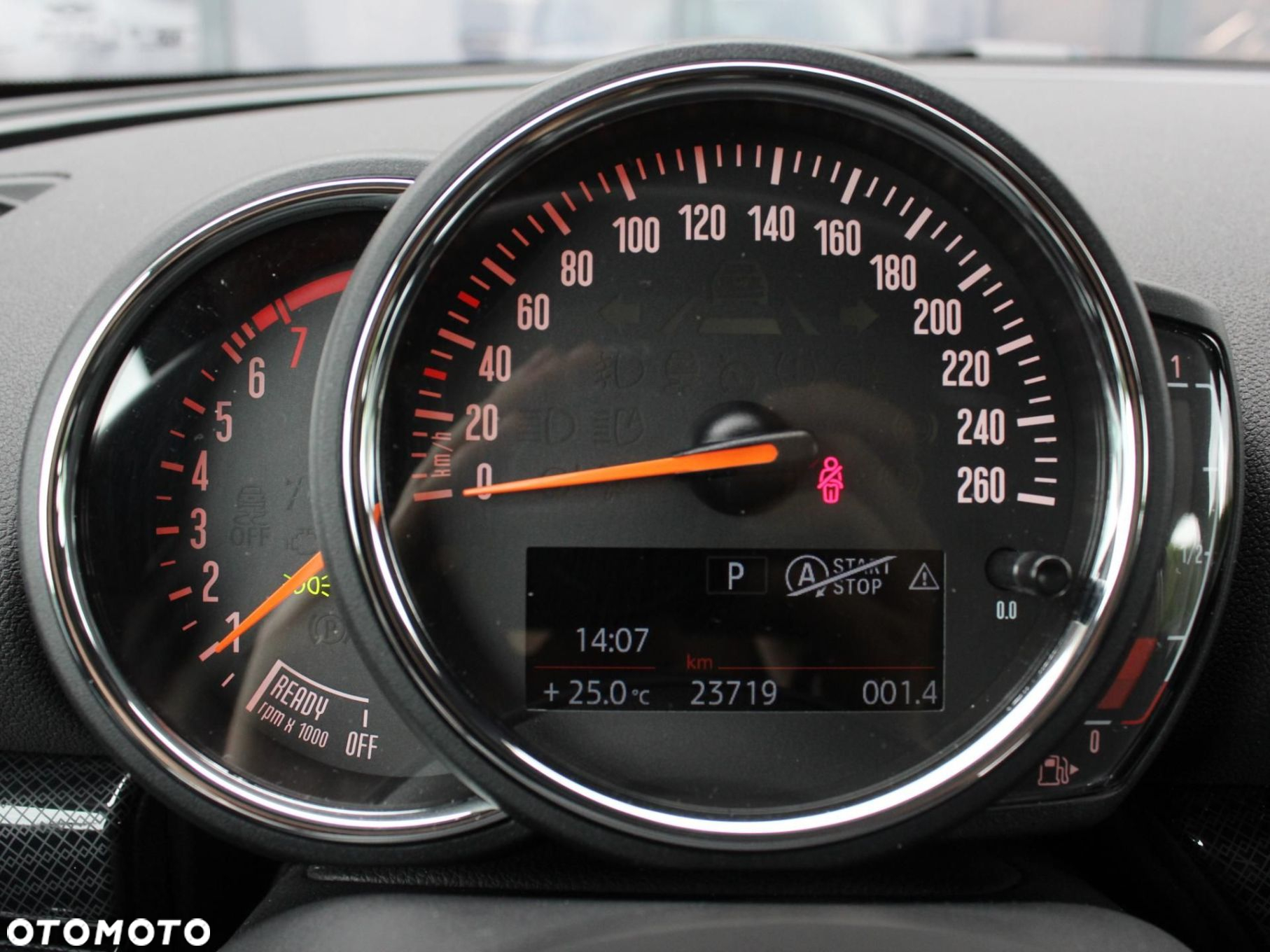 MINI Clubman - 14