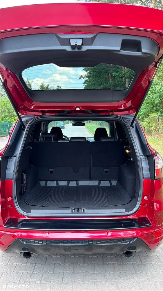 Ford Kuga 1.5 EcoBoost ST-LINE - 26
