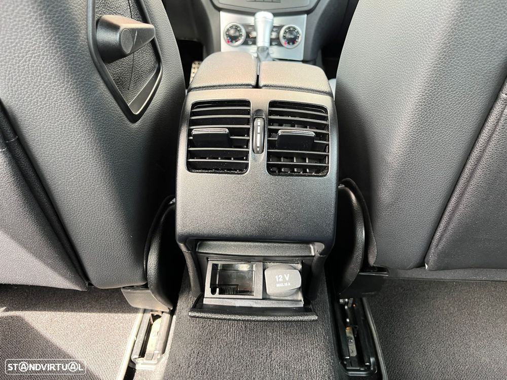 Mercedes-Benz C 250 BlueTEC AMG Line Aut. - 32