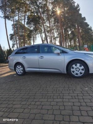 Toyota Avensis 2.0 D-4D Sol plus - 4