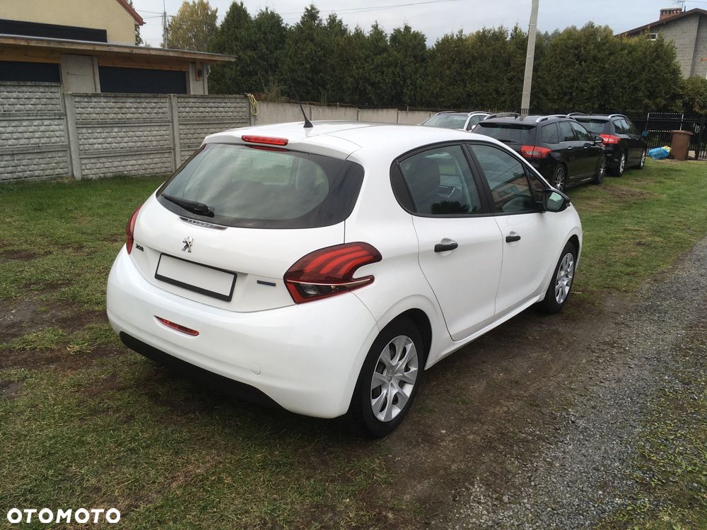 Peugeot 208 1.6 BlueHDi Active - 8