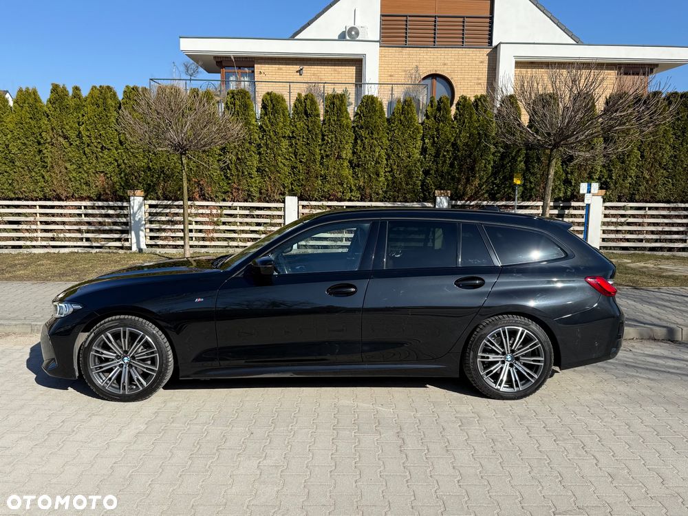 BMW Seria 3 320d xDrive Sport Line - 40