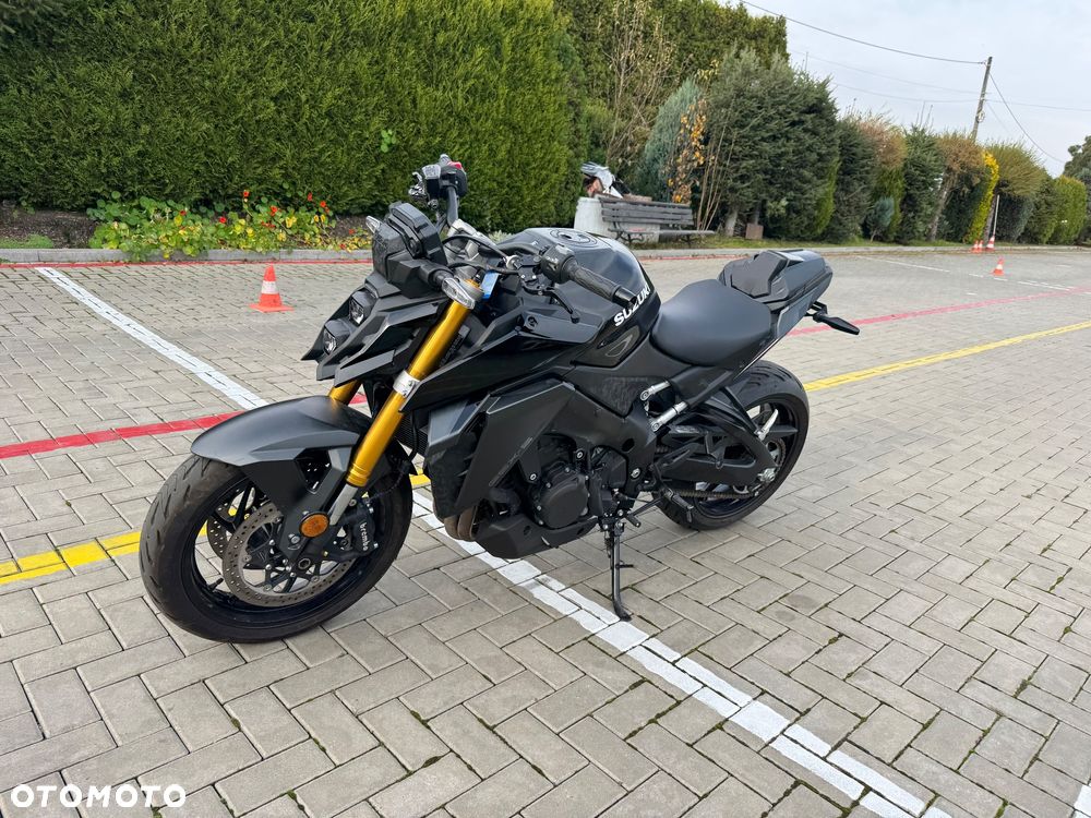 Suzuki GSX 1000 - 1