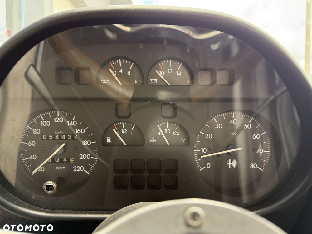 Alfa Romeo Spider 2.0 - 19