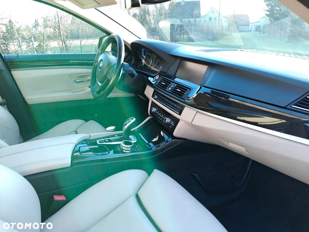 BMW Seria 5 - 16