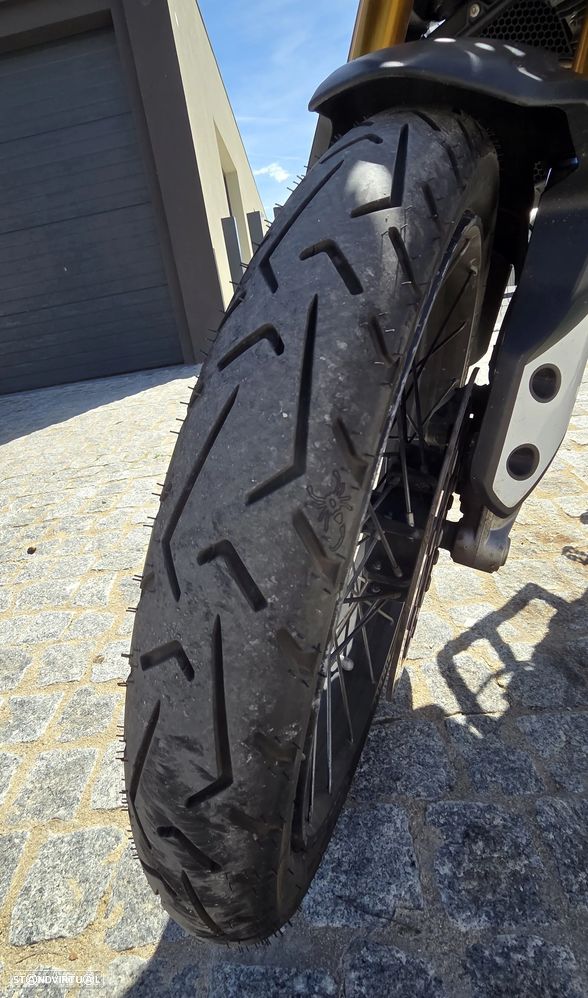 Triumph Tiger Rally Pro - 9