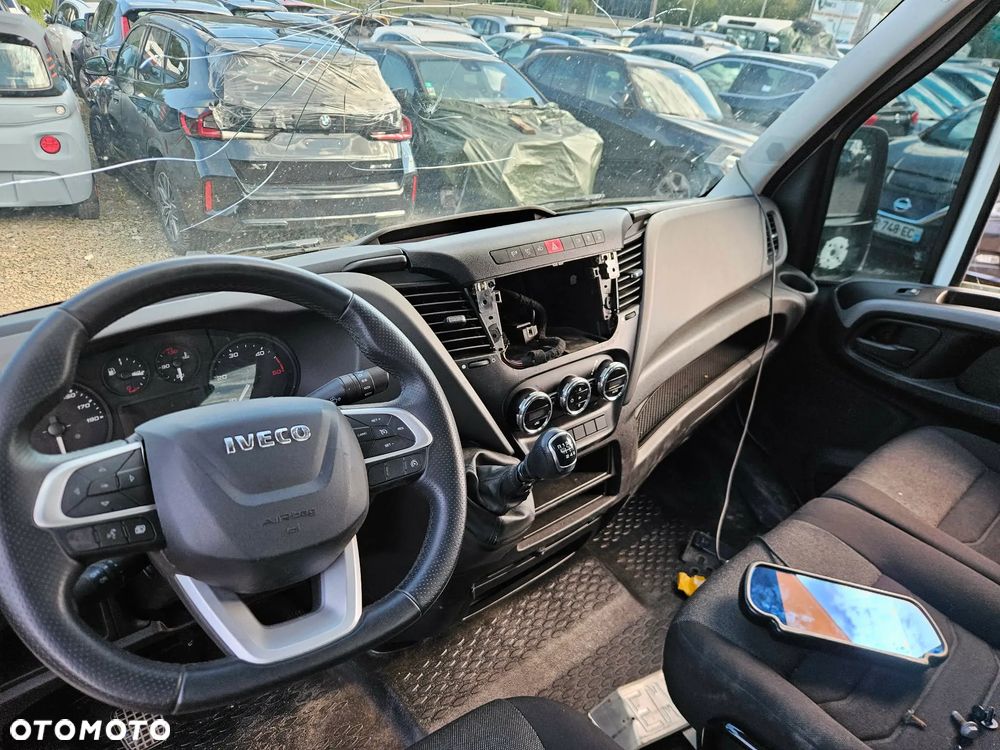 Iveco DAILY 35C15 3.0 DIESEL 150kM - 16