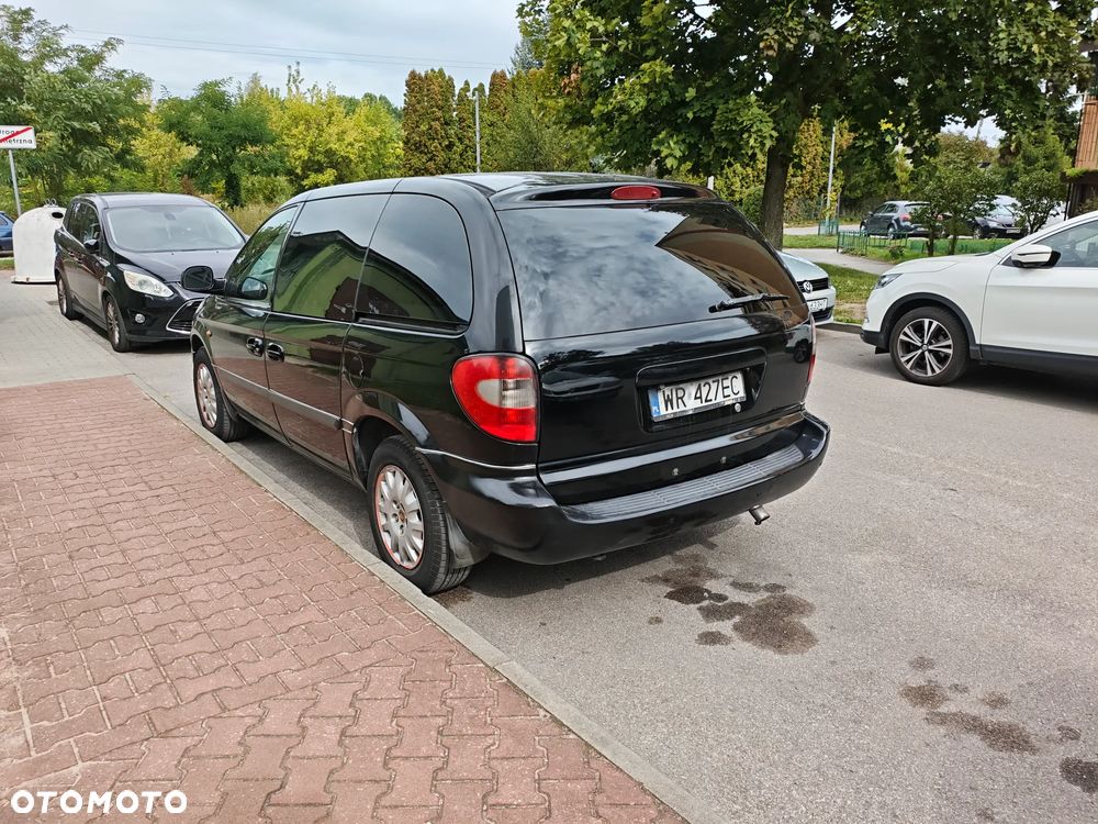 Chrysler Voyager 2.5 LX CRD - 5