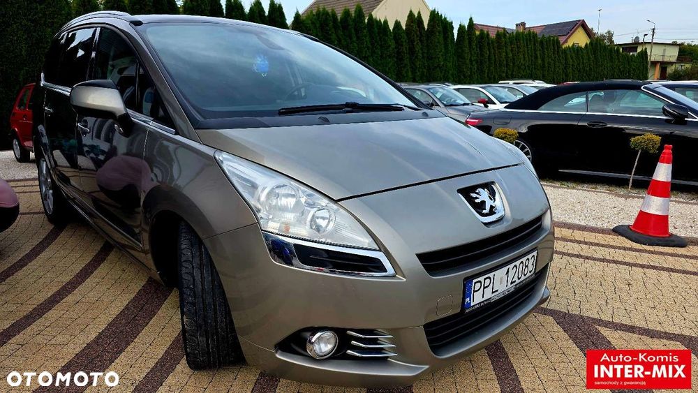 Peugeot 5008 - 3