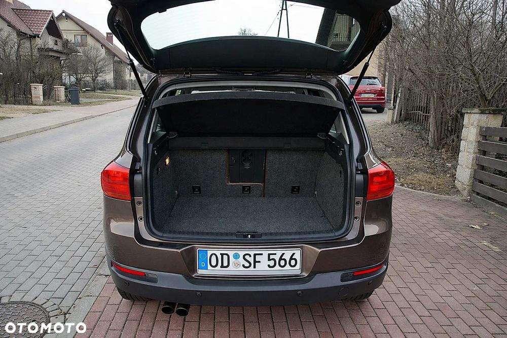 Volkswagen Tiguan 2.0 TSI 4Mot Sport&Style DSG - 23