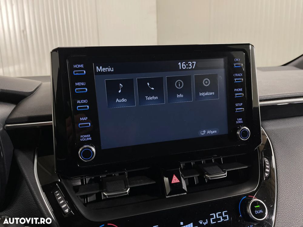 Toyota Corolla 1.8 Hybrid Comfort - 16