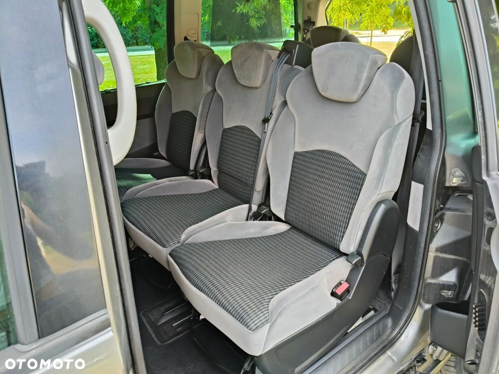 Citroën C8 HDi 165 Exclusive - 5