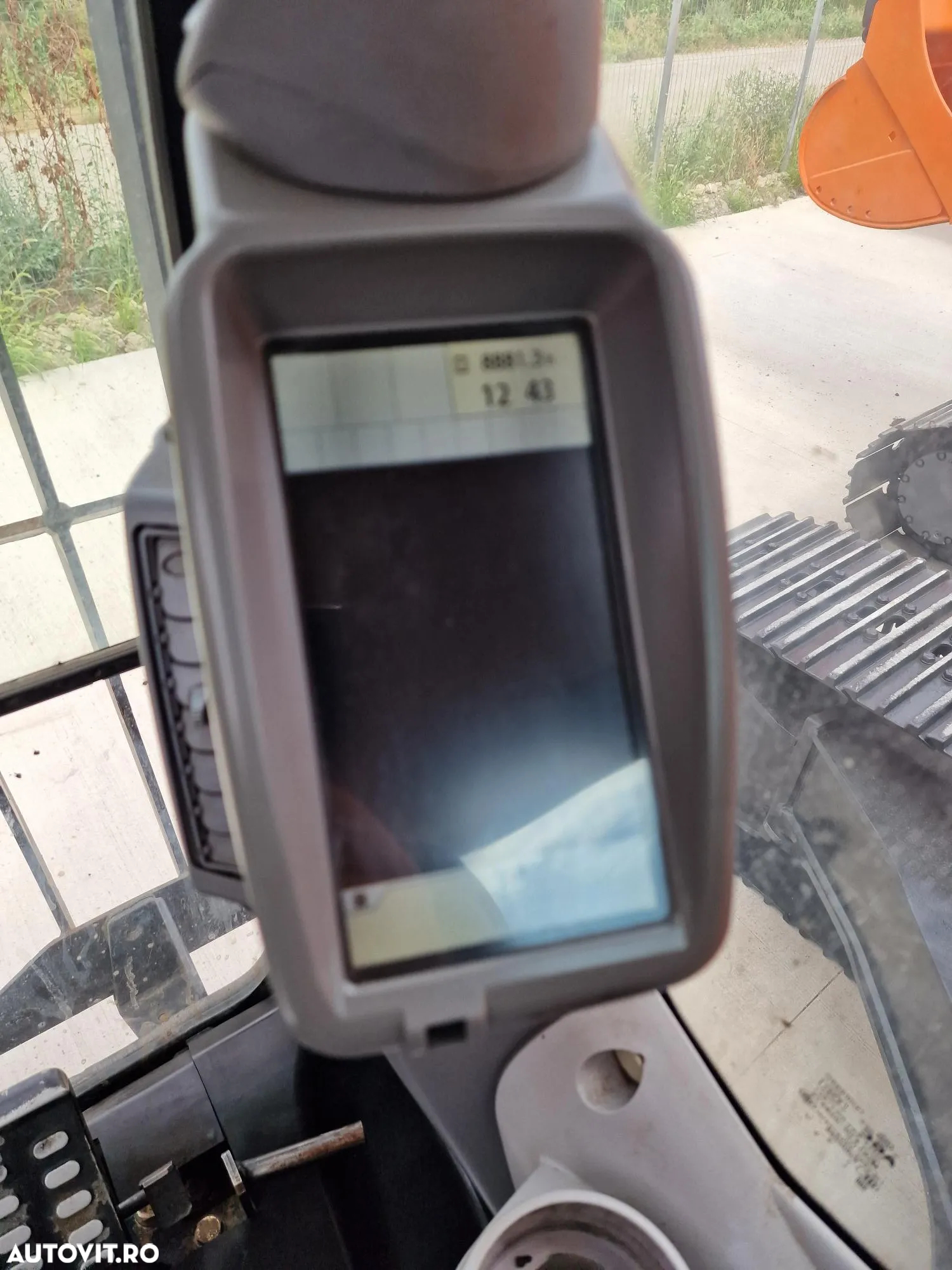 Hitachi ZX250LCN-6, 2016, 8.800h, latime 2,99m, inst picon, a doua inst hidr, gresare automata, protectie cabina, posibilitate leasing, PROMOTIE 77900 EUR+Tva - 19