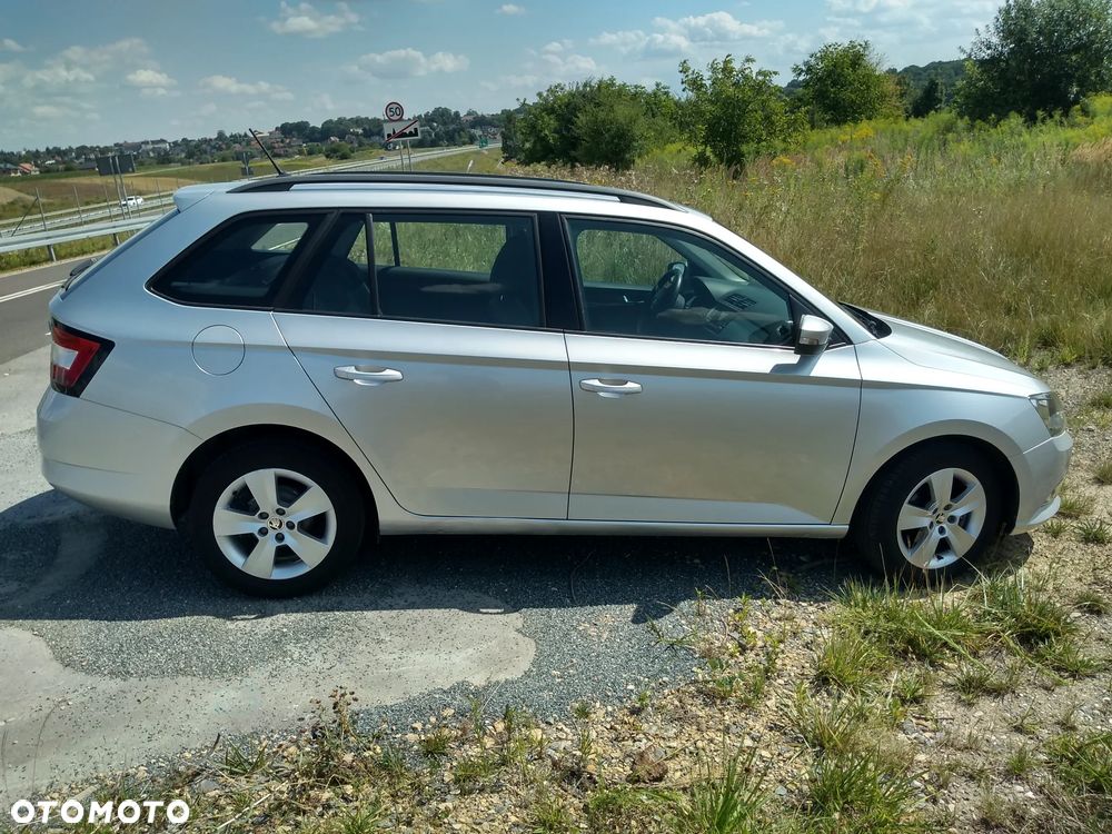 Skoda Fabia 1.0 TSI Ambition - 2