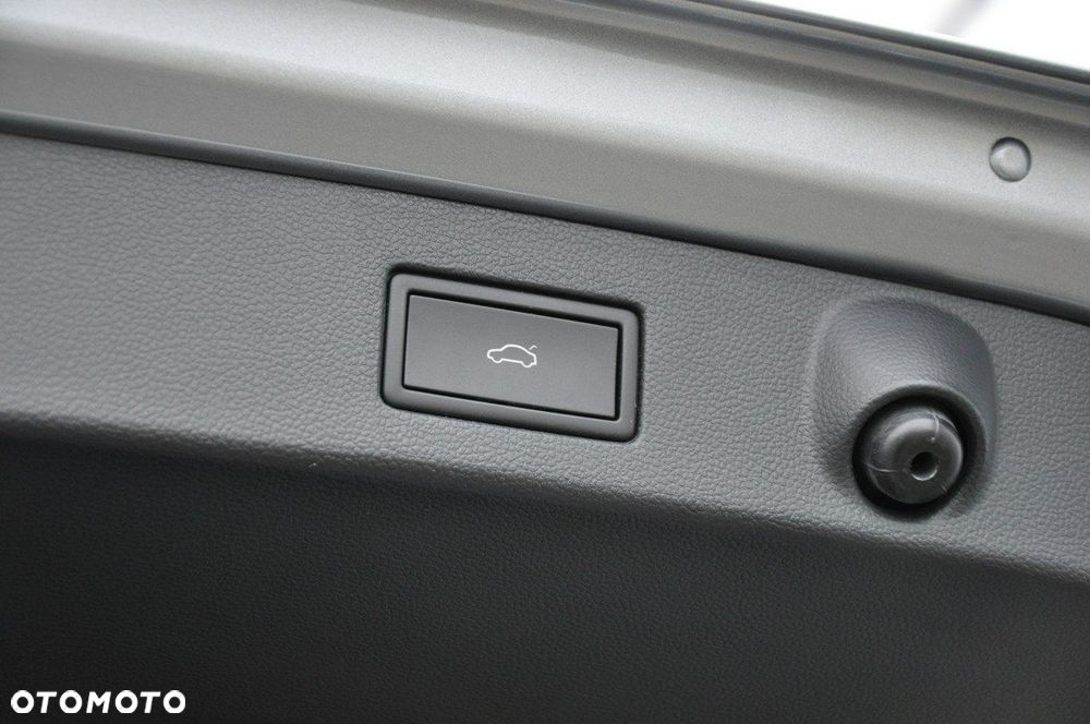 Volkswagen Arteon 2.0 TDI 4Motion R-Line DSG - 39