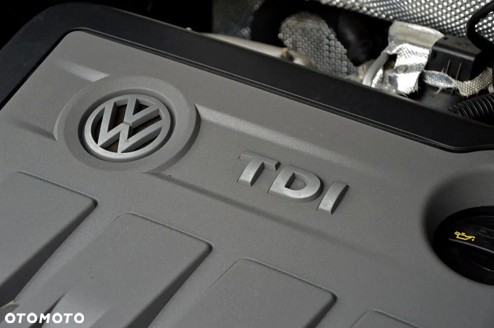 Volkswagen Sharan 2.0 TDI Highline - 33
