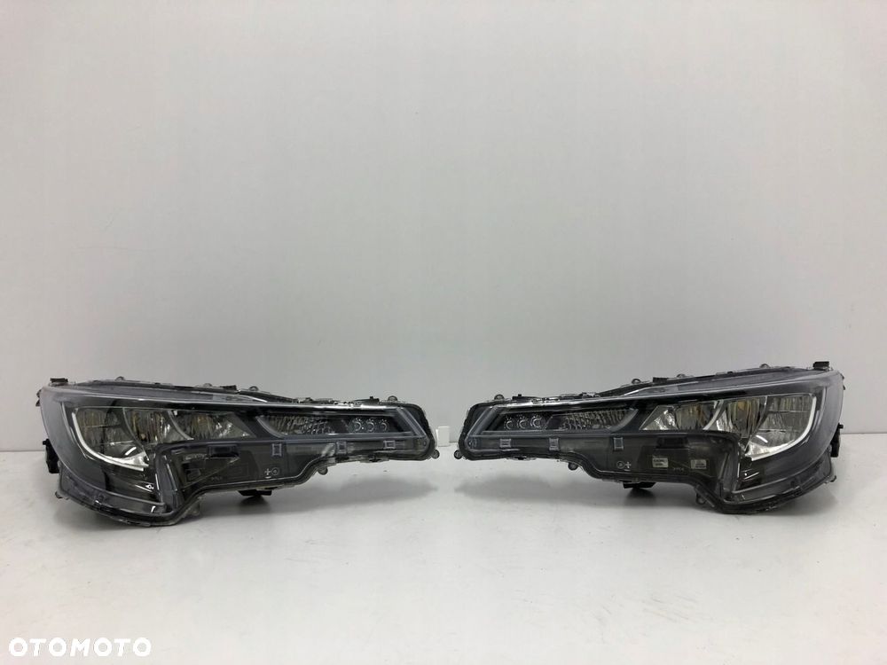 TOYOTA COROLLA E21 19- HB KOMBI KOMPLET LAMP LEWA PRAWA FULL LED - 1
